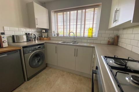 undefined, Ford Road, Newport