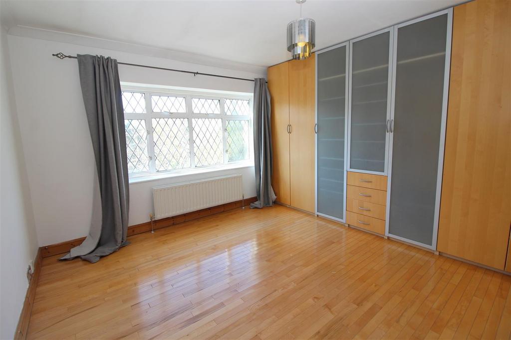Roestock Gardens - 2021 (18).JPG