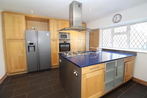 undefined, Roestock Gardens, Colney Heath, St. Albans