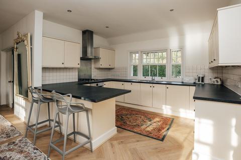 undefined, Laurel Cottage, Badgemore, Henley-on-Thames