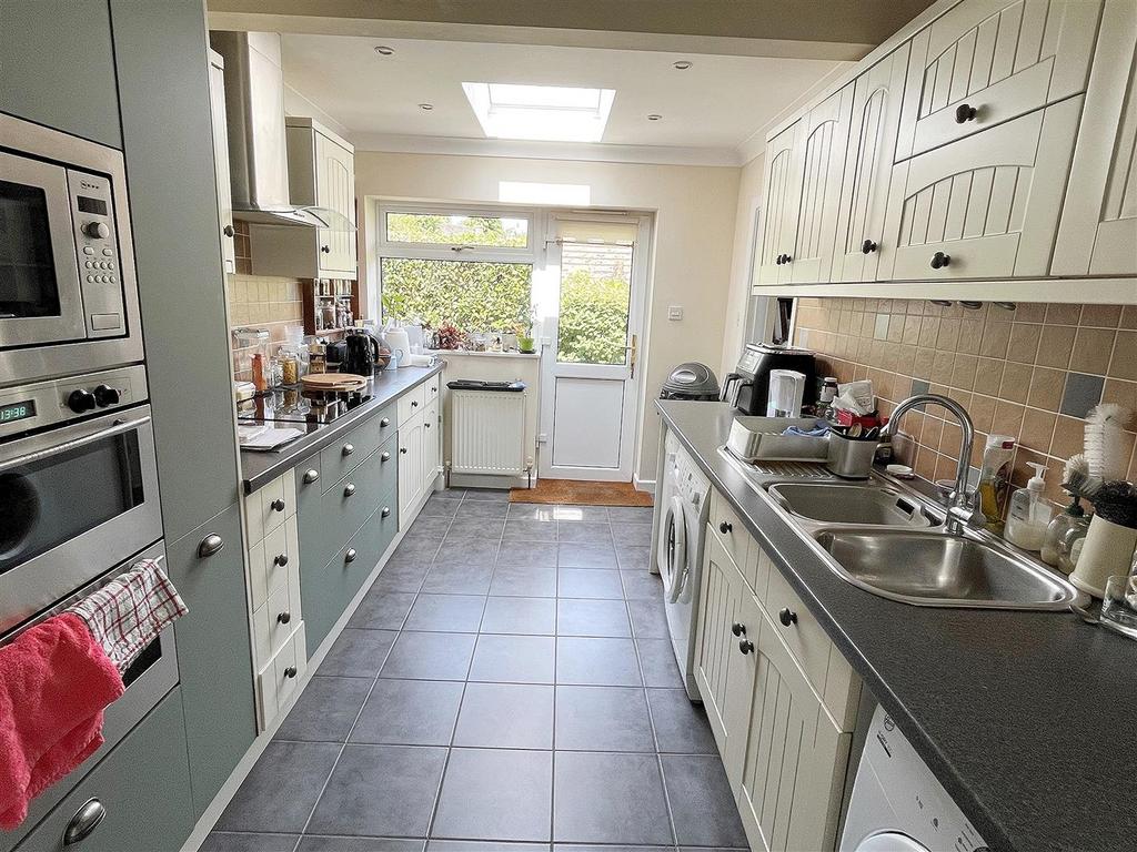 Kitchen.jpg