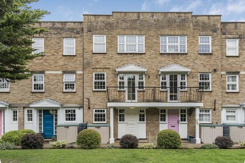 3 bedroom terraced house for sale, Dorking Road, Epsom KT18