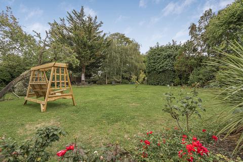 3 bedroom terraced house for sale, Dorking Road, Epsom KT18