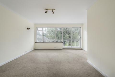 3 bedroom terraced house for sale, Dorking Road, Epsom KT18
