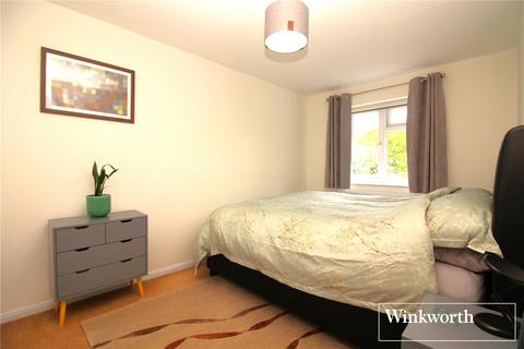 19 Grace Close, Borehamwood, WD6 5NQ