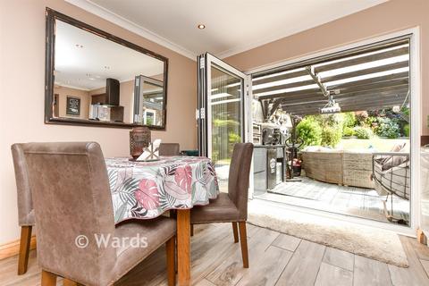 45 Castle Street, Upnor, Rochester, ME2 4XR