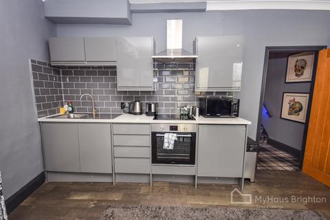 3 bedroom apartment for sale, Egremont Place, Brighton