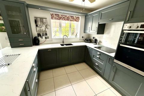 5 Buttercup Close, Hartlepool, TS26 0FE