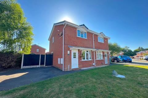 2 Brooklime Gardens, Featherstone, Wolverhampton, WV10 7TW