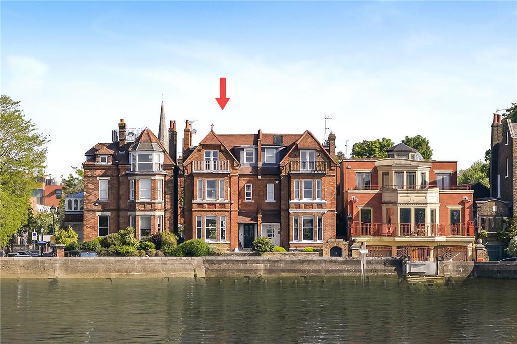 Ravenscourt Park in Hammersmith