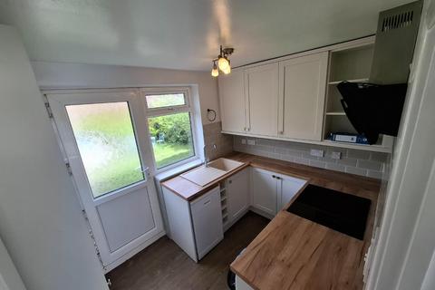 2 bedroom apartment to rent, Rothbury Road, Durham