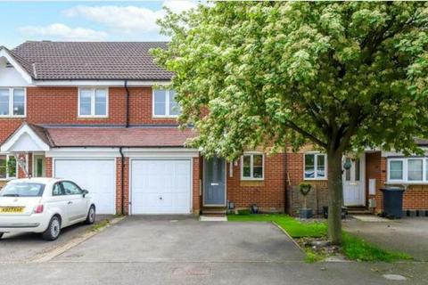 3 bedroom terraced house for sale, Village Close, Hoddesdon EN11