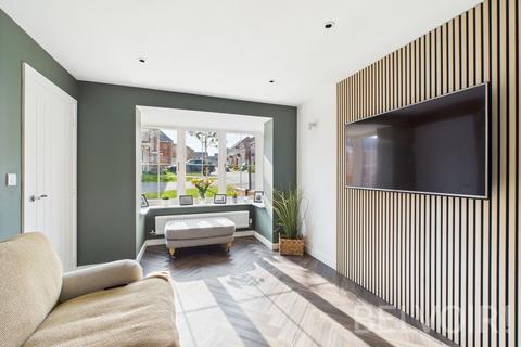 4 bedroom detached house for sale, Tipton Close, Shrewsbury, SY2
