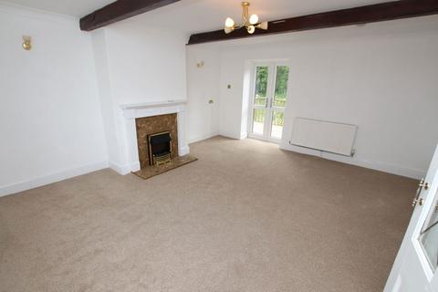 3 bedroom semi-detached house for sale, Saville Road, Skelmanthorpe