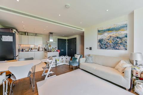 2 bedroom flat for sale, Camella House, Battersea Park, London, SW11