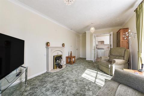 2 bedroom retirement property for sale, Stockbridge Road, Chichester