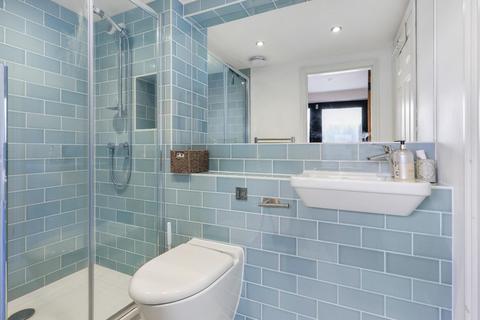 19 Brookfields, Cambridge, CB1 3NW
