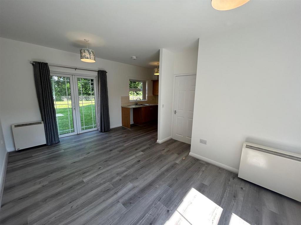 Dining area.jpg