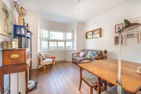 2 bedroom flat for sale, Glenthorne Road, Walthamstow, E17