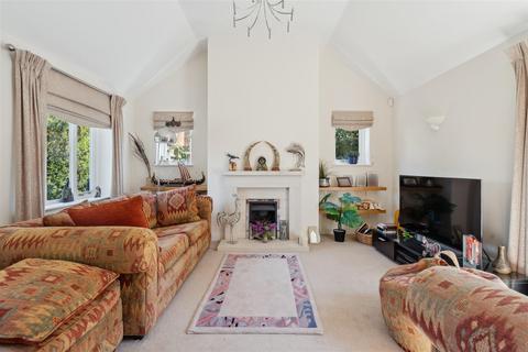 undefined, Poplar Close, Simpson, Milton Keynes