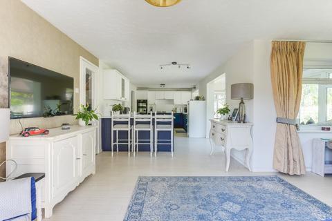 6 bedroom detached house for sale, Aubreys, Letchworth Garden City, SG6