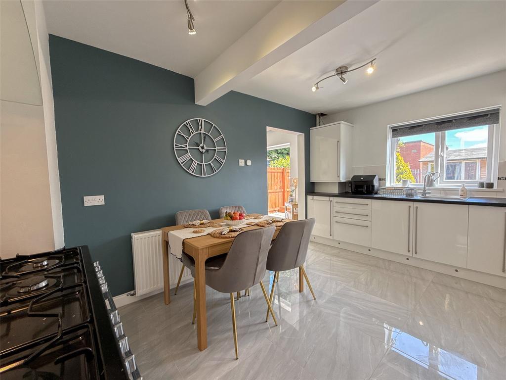 Dining Kitchen