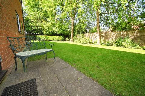 2 bedroom retirement property for sale, Hanover Court, Wolverhampton WV6