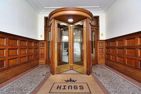 1 bedroom flat to rent, Kings Court, 6 High Street, Newport NP20