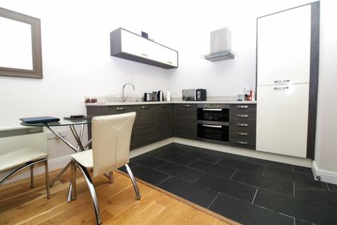1 bedroom flat to rent, Kings Court, 6 High Street, Newport NP20