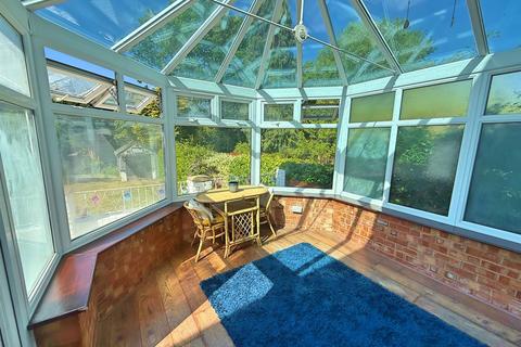 24 Sara Close, Sutton Coldfield, B74 4BN