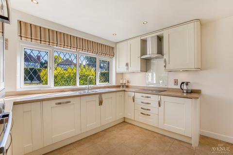 140 Birmingham Road, Sutton Coldfield, B72 1LY