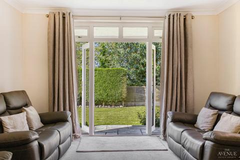140 Birmingham Road, Sutton Coldfield, B72 1LY