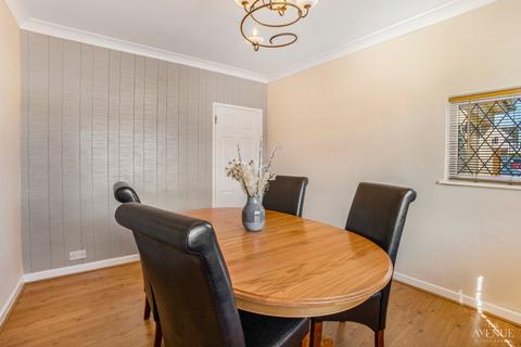 140 Birmingham Road, Sutton Coldfield, B72 1LY