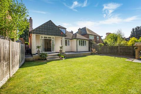 140 Birmingham Road, Sutton Coldfield, B72 1LY