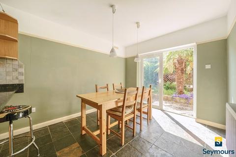 36 Beech Grove, Guildford, GU2 7UZ
