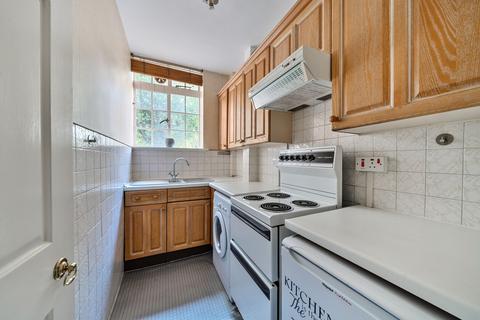 Studio for sale, Britten Street, London SW3