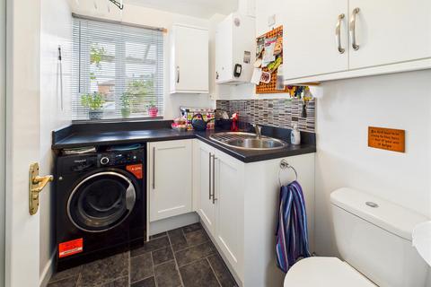 11 Caerhowel Meadows, Caerhowel, Montgomery, SY15 6JF
