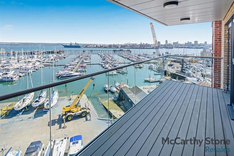 1 bedroom apartment for sale, Viewpoint, Harbour Road, Gosport, Hampshire, PO12 1GX