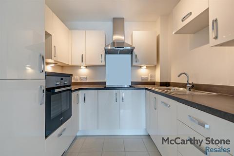 1 bedroom apartment for sale, Viewpoint, Harbour Road, Gosport, Hampshire, PO12 1GX