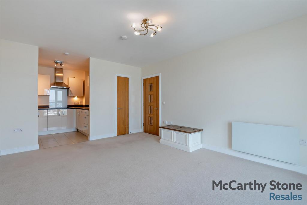 8648290-interior05-800.jpg