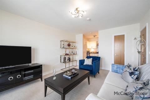 1 bedroom apartment for sale, Viewpoint, Harbour Road, Gosport, Hampshire, PO12 1GX