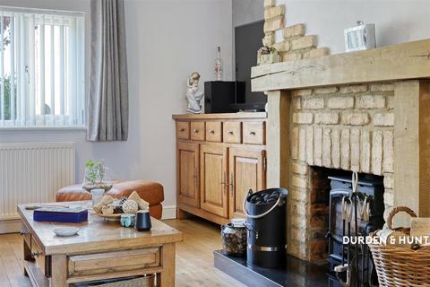 3 bedroom semi-detached house for sale, Dunmow Road, Ongar, CM5