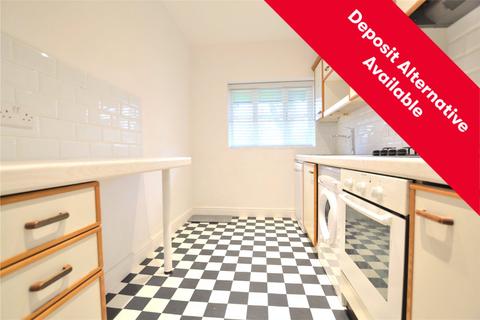 2 bedroom terraced house to rent, Firs Wood Close, Potters Bar EN6