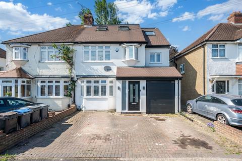 54 The Crossways, Coulsdon, CR5 1LD