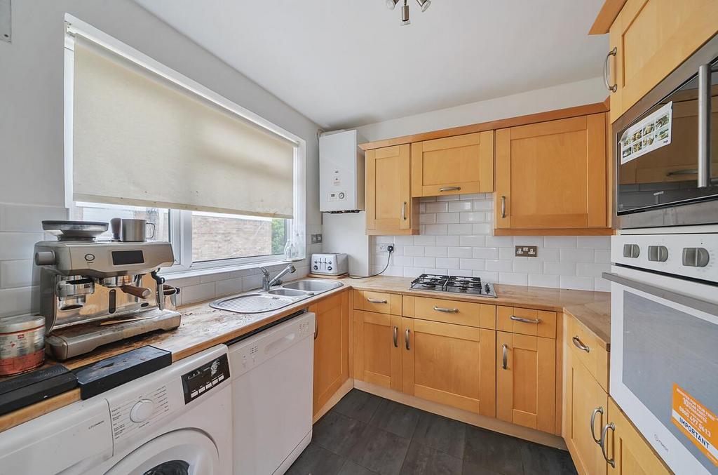 Davidson Frost-Wellings, DFW, Woodcroft, Kitchen .