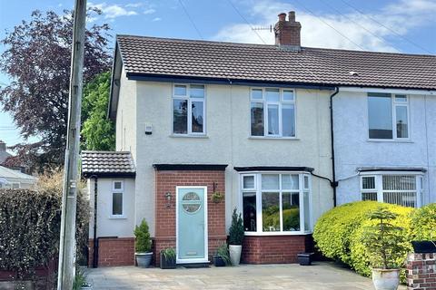 3 bedroom semi-detached house for sale, Hadfield Road, Hadfield, Glossop