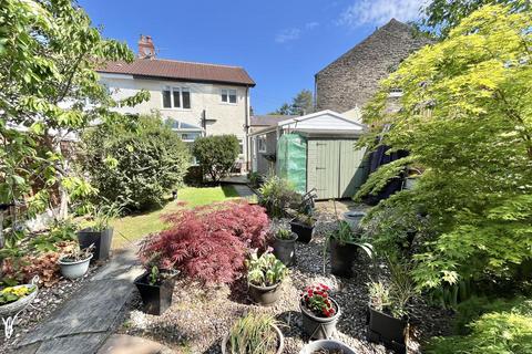 3 bedroom semi-detached house for sale, Hadfield Road, Hadfield, Glossop