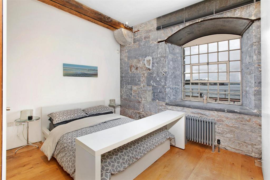 Bedroom.jpg