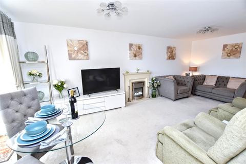 2 bedroom flat for sale, Albion Road, Bexleyheath, DA6