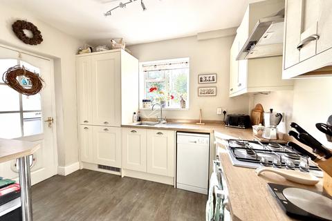 undefined, Avon Crescent, Stratford-upon-Avon CV37